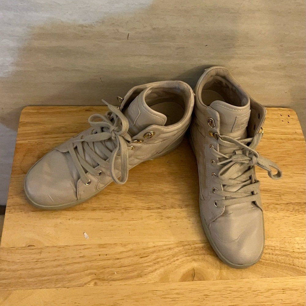 G By Guess Dayna High-Casual Shoes